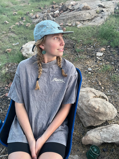 Tee 001