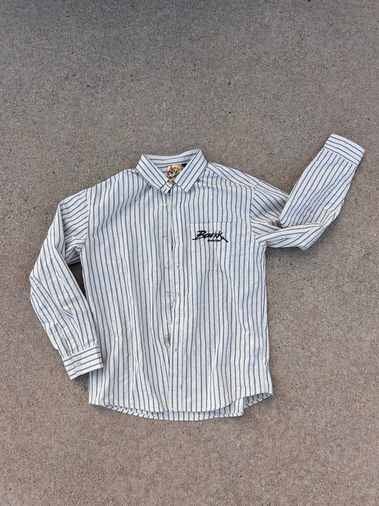 BUTTON UP